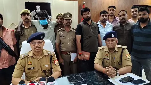 Shravasti News: पुलिस मुठभेड़ में 25 हजार का इनामी बदमाश गिरफ्तार, दाएं पैर में गोली लगी, दूसरा फरार तालाश जारी