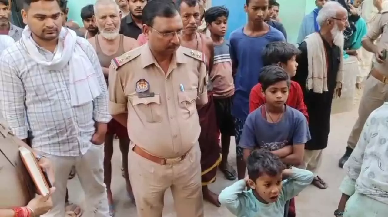 Banda News: गृह क्लेश में युवक ने उठाया खौफनाक कदम, अवैध तमंचे से खुद को मारी गोली