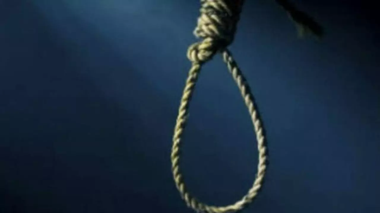 married woman committed suicide
