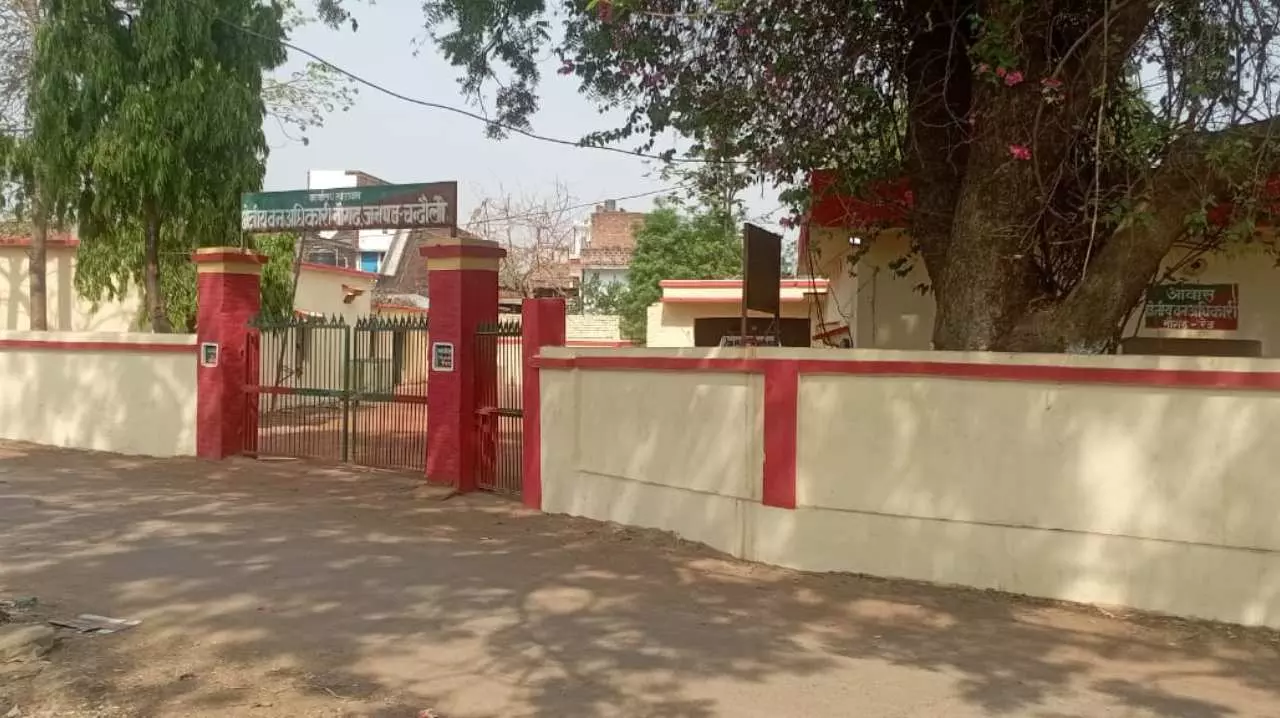 Chandauli News: नौगढ़ में वनराज बेपत्ता! त्रस्त जनता, खतरे में जंगल