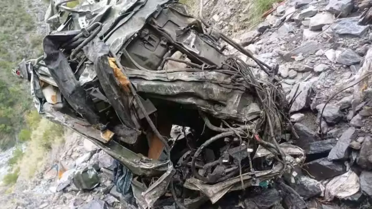 Jammu kashmir ramban big accident three soldiers killed in tragedy