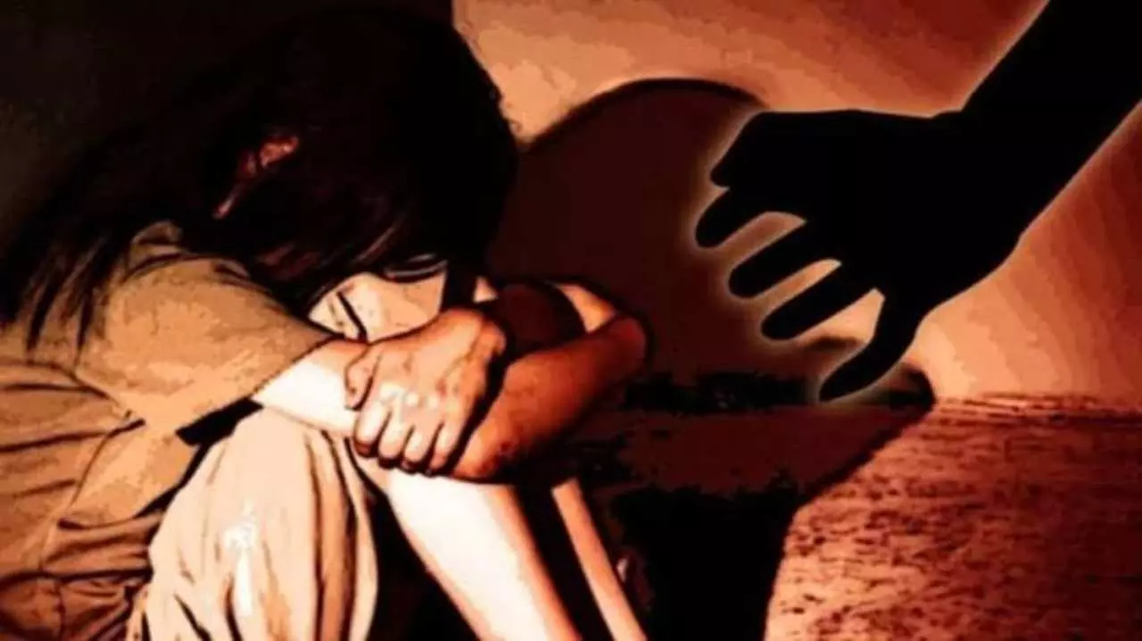 Etawah News: सब्जी लेने गई लड़की का हुआ अपहरण, फिर हुआ बलात्कार, पुलिस ने आरोपी को किया गिरफ्तार