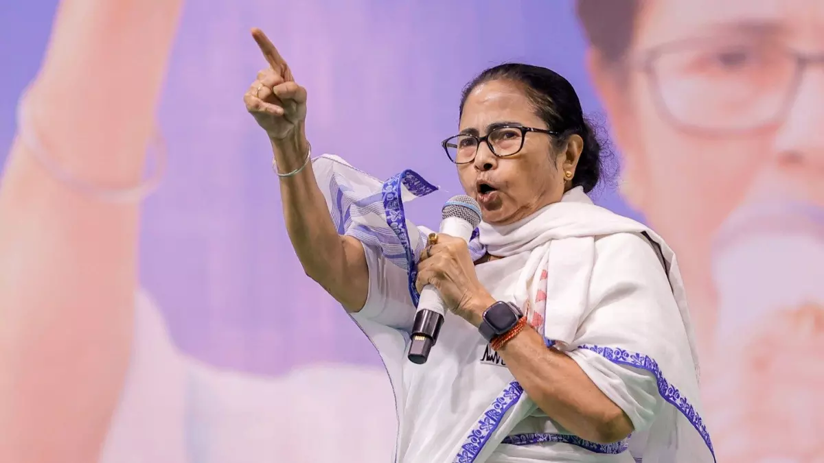 भले सरकार किसी की भी, राज भाजपा का! हिंसा कराने वाली CM; ममता के मुर्शीदाबाद पर पहुंचने क्या हुआ