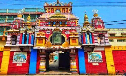 Gorakhpur News: गीता प्रेस का टारगेट 100 करोड़, ऐसे धार्मिक पुस्तकों के प्रकाशन का बनेगा रिकॉर्ड