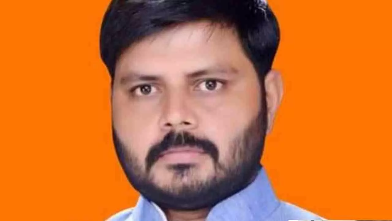 Jaunpur News: ऑपरेशन सिंदूर की सफलता पर जौनपुर में खुशी की लहर, सेना पर गर्व जता रहे लोग