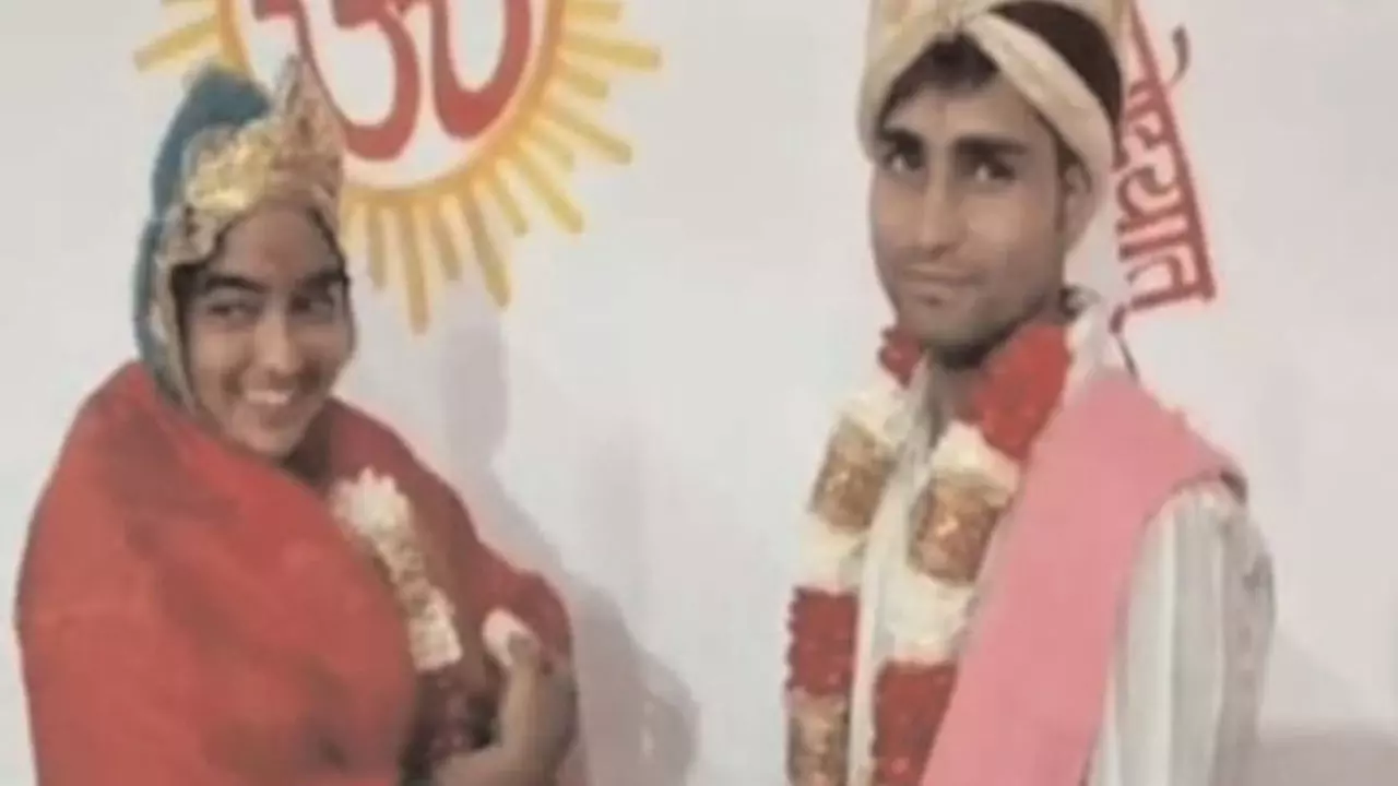 Bareilly News: मुस्लिम युवती ने सनातन धर्म अपनाकर हिन्दू युवक से की शादी, बोली-परिवार से मिल रही जान से मारने की धमकी