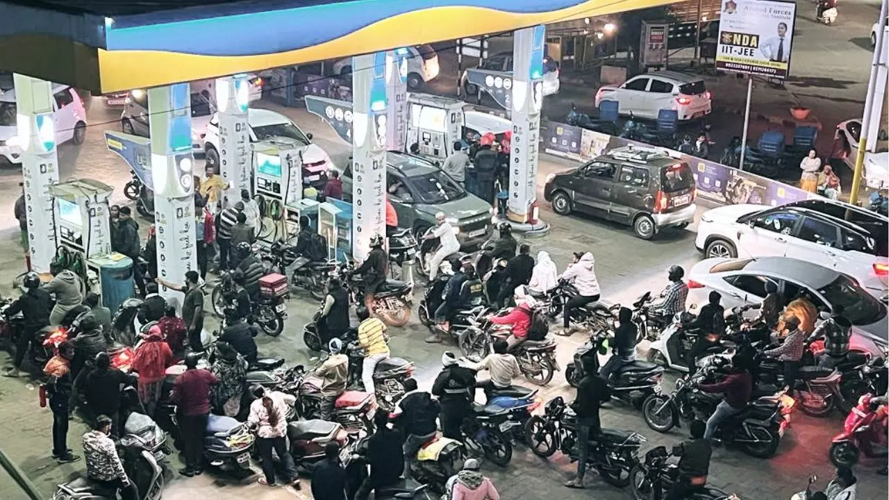 Indian Oil issued statement on panic caused by petrol diesel shortage amid india Pakistan tension