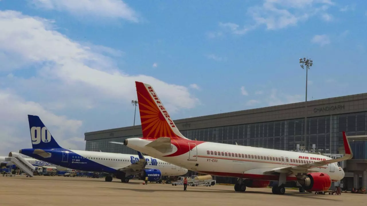 24 Airports to remain closed