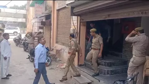Etah News: पुलिस भर्ती में मेडिकल के नाम पर करोड़ों की अवैध वसूली का खुलासा, दो डॉक्टर गिरफ्तार