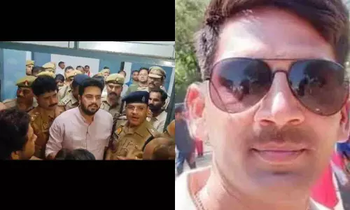 Etawah News: मोर्चरी पर शहीद जवान के परिजनों ने काटा हंगामा, प्रशासन पर लगाया लापरवाही का आरोप