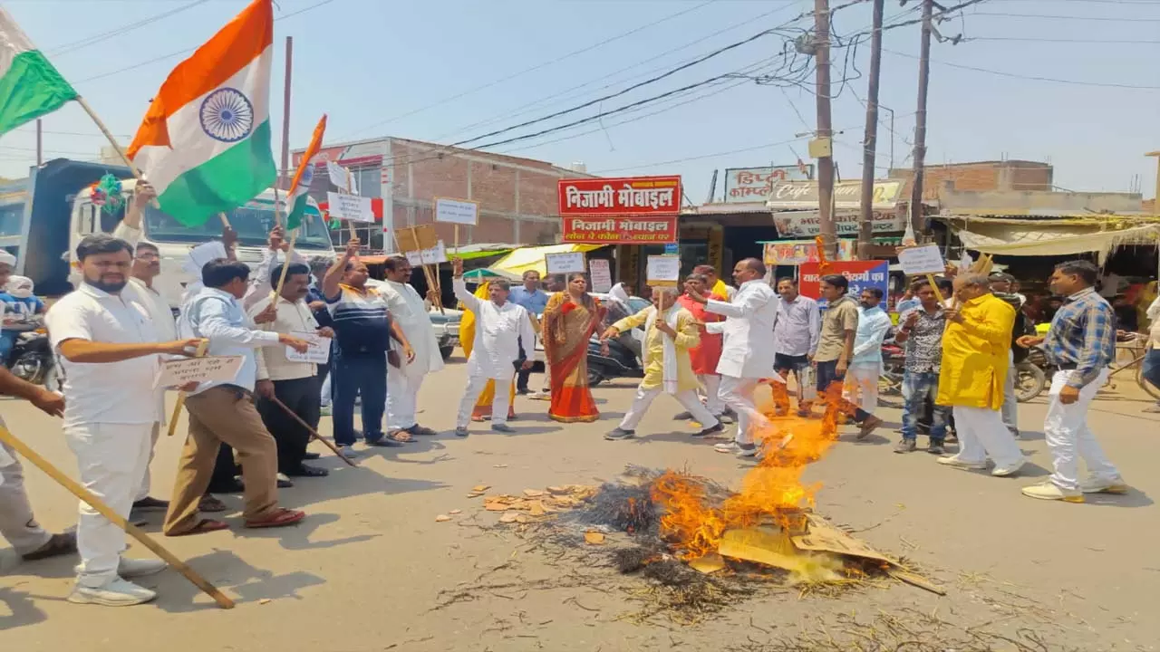 Pakistans statue burning over Pahalgam terror incident