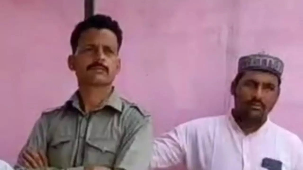 Bareilly News: सड़क हादसे अधेड़ की हुई मौत ,पत्नी सहित तेरह बच्चों को रोता बिलखता छोड़ गया मृतक
