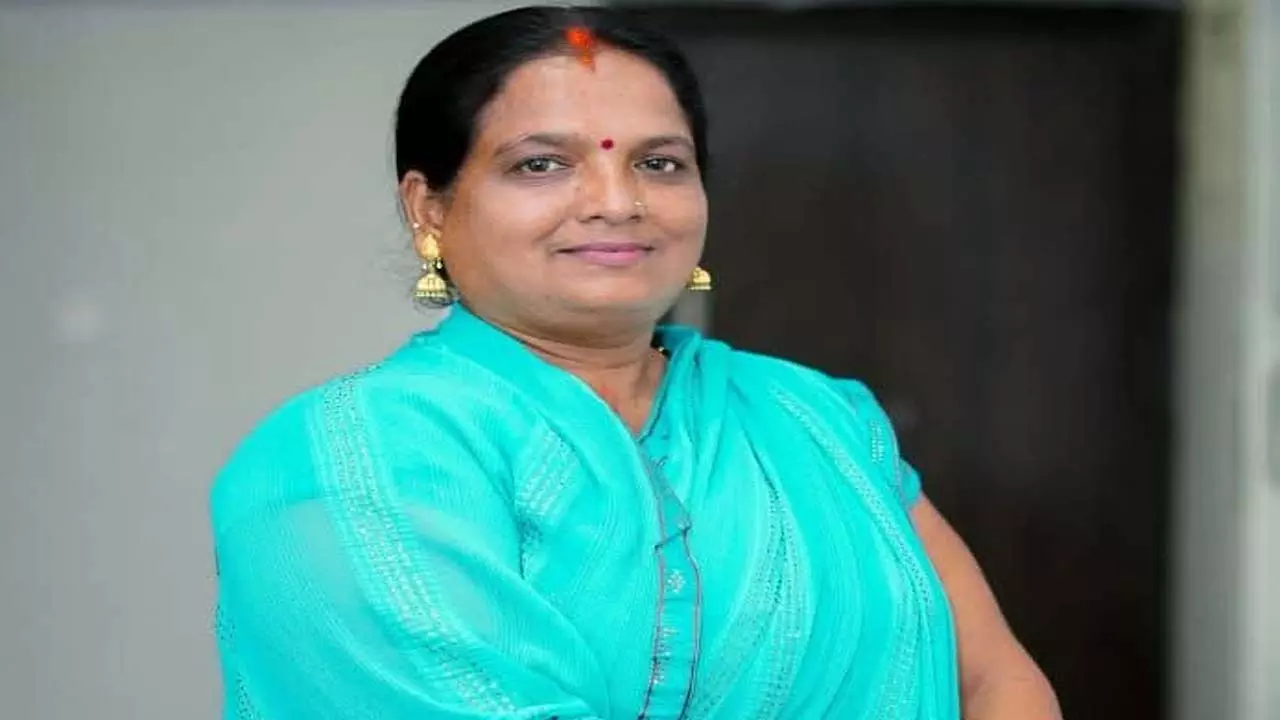 Anganwadi helper killed in pickup collision