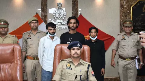 Police uncover cartridge factory arrest three Smugglers Crime News in hindi Police uncover cartridge factory arrest three Smugglers Crime News in hindi