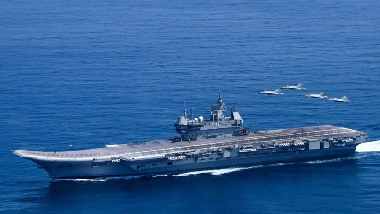 Amid India Pakistan tension  kerala police arrested person who asked for INS Vikrant location