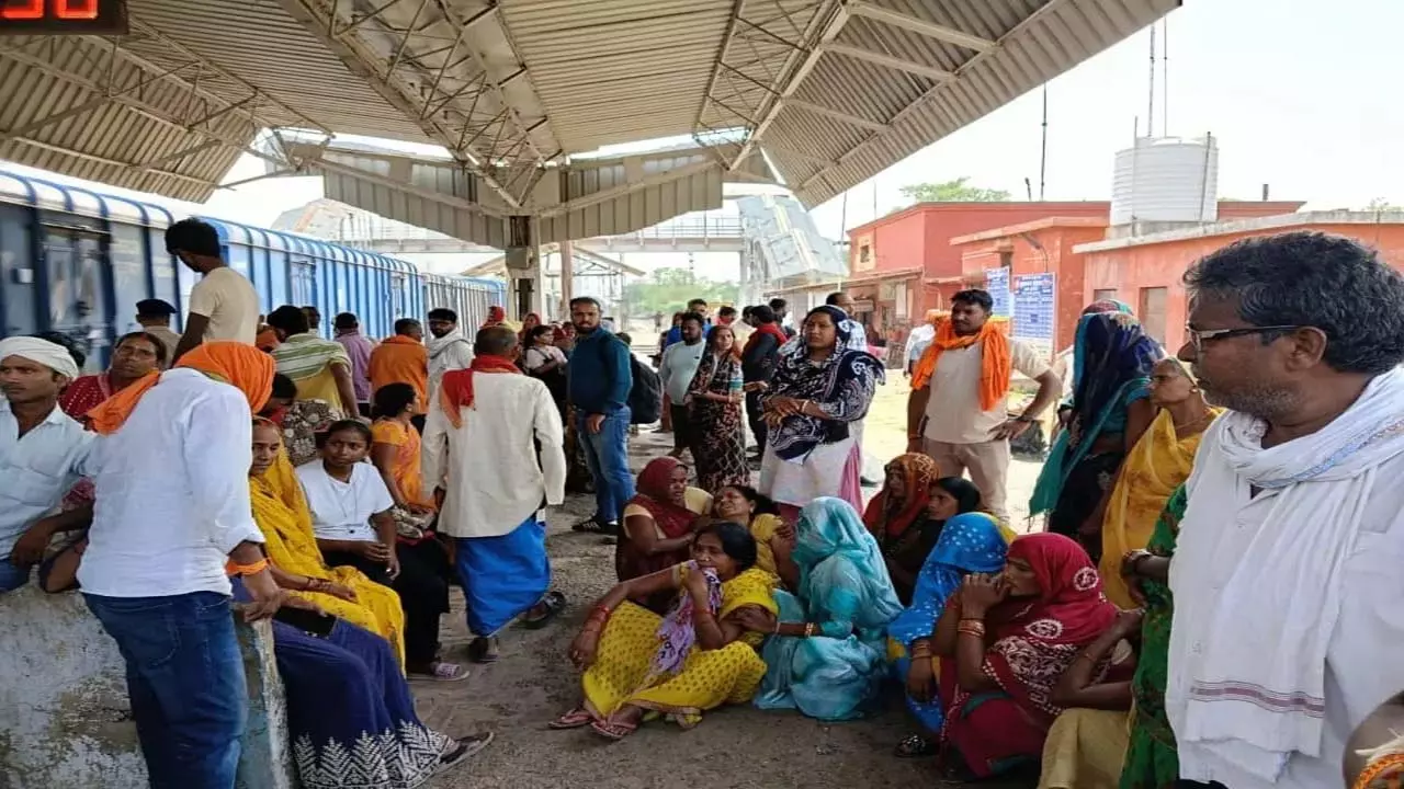 Chandauli News: ड्यूटी पर थी तैनात, अचानक हादसे ने छीन ली ज़िंदगी