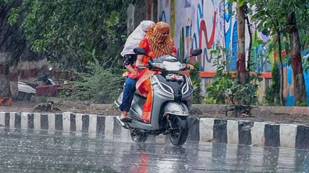 Aaj Ka Mausam