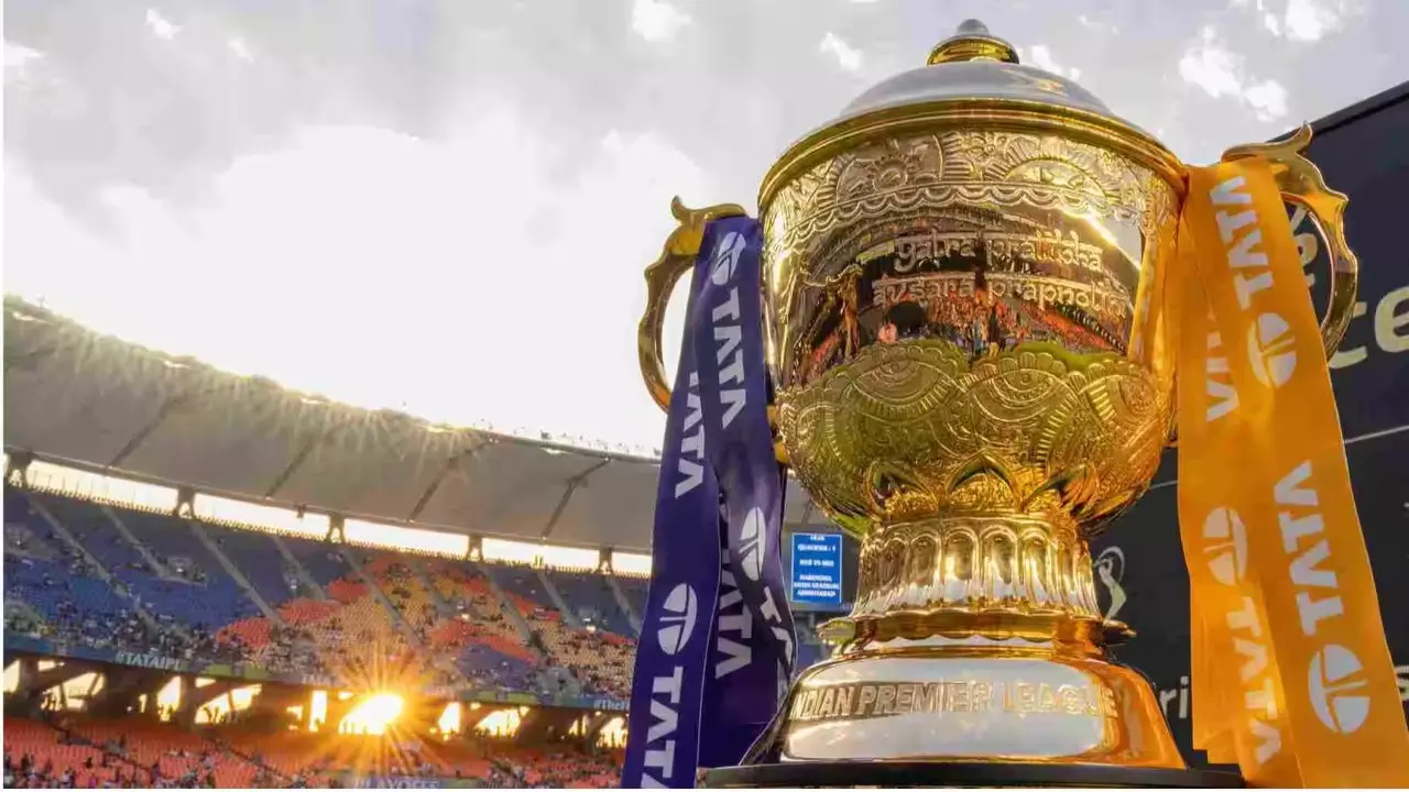 IPL दोबारा शुरू होने से पहले BCCI ने लिया बड़ा फैसला, टीमों पर पड़ेगा असर