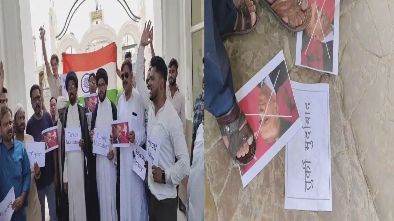 Muslims protest against Turkey