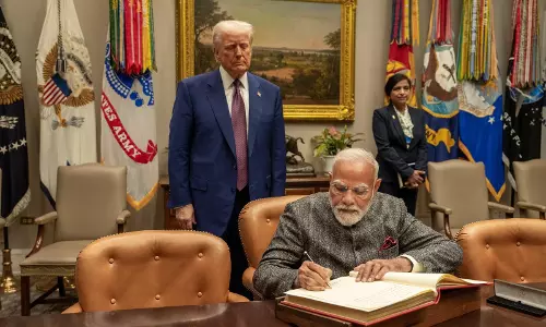 अमेरिका-भारत के रिश्तों में दरार! ट्रंप का अब नया दावा, व्यापार को लेकर बड़ी बात; भारत में एप्पल फैक्ट्री लगाने पर भी नाराज
