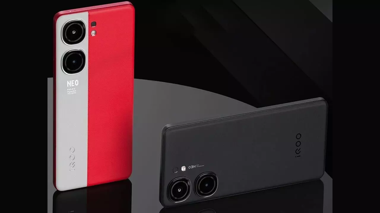 iQOO Neo 10 Display Detail