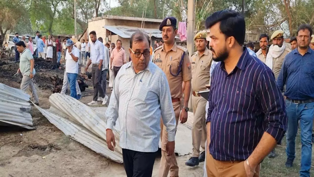 23 houses burnt down for unknown reasons in different police areas, DM inspected