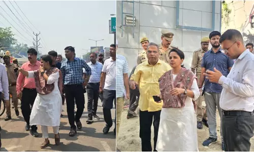 Lucknow News: चौराहों पर खड़े लेबरों पर मेहरबान हुईं मंडलायुक्त, लखनऊ के लेबर अड्डों का किया निरीक्षण, बोलीं- धूप- बरसात से बचाने के लिए बनेगे स्थायी शेड