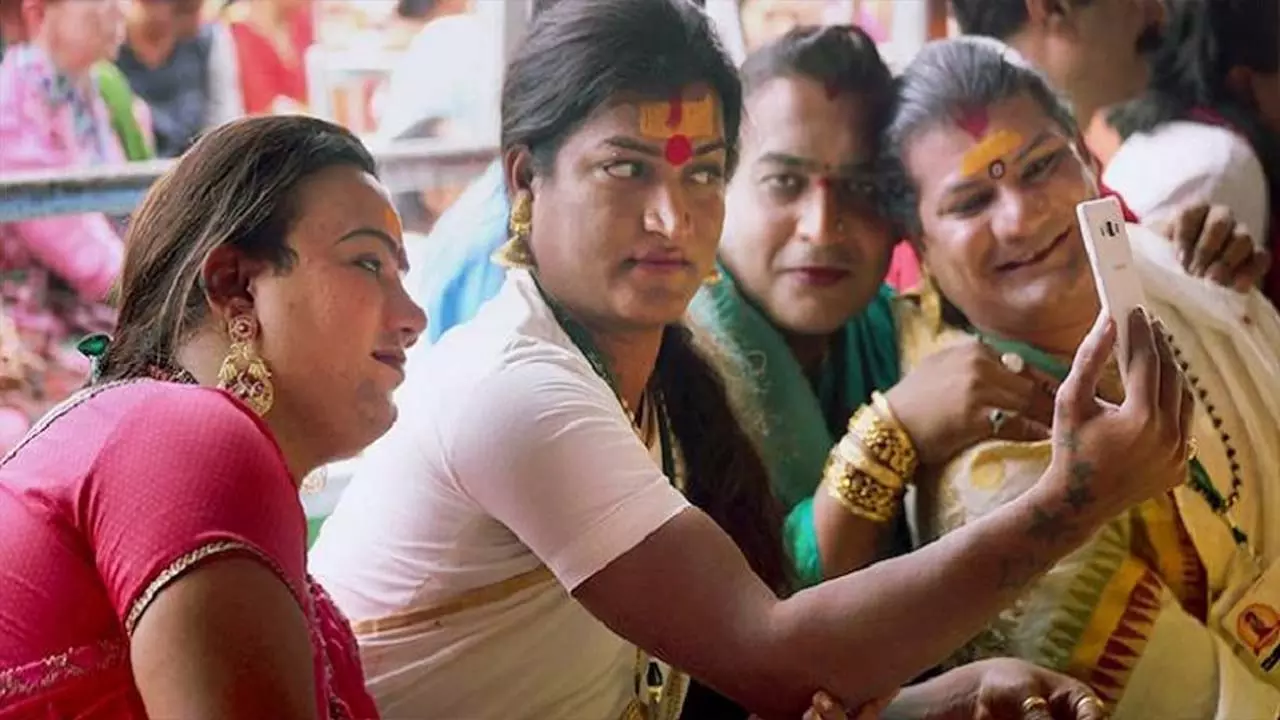 Struggles Of Transgender In India Law and Rule Bharat Me Transgender ki Sthiti News in hindi