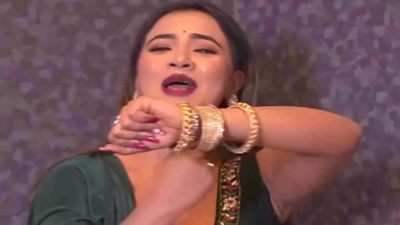 Trisha Kar Madhu Bold Video