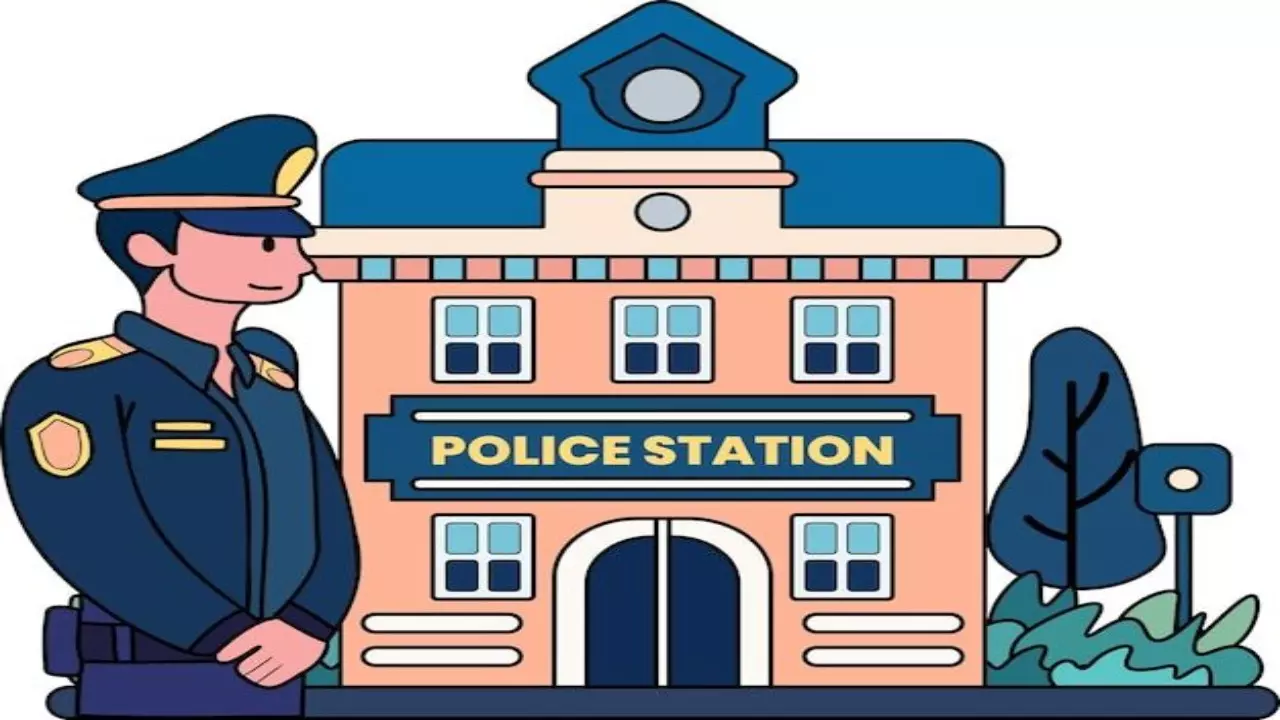 Gonda News: नाबालिग छात्रा के साथ दिनदहाडे़ बलात्कार के मामले मे सीओ के जांच उपरांत चार दिन बाद मुकदमा दर्ज,आरोपी गिरफ्तार