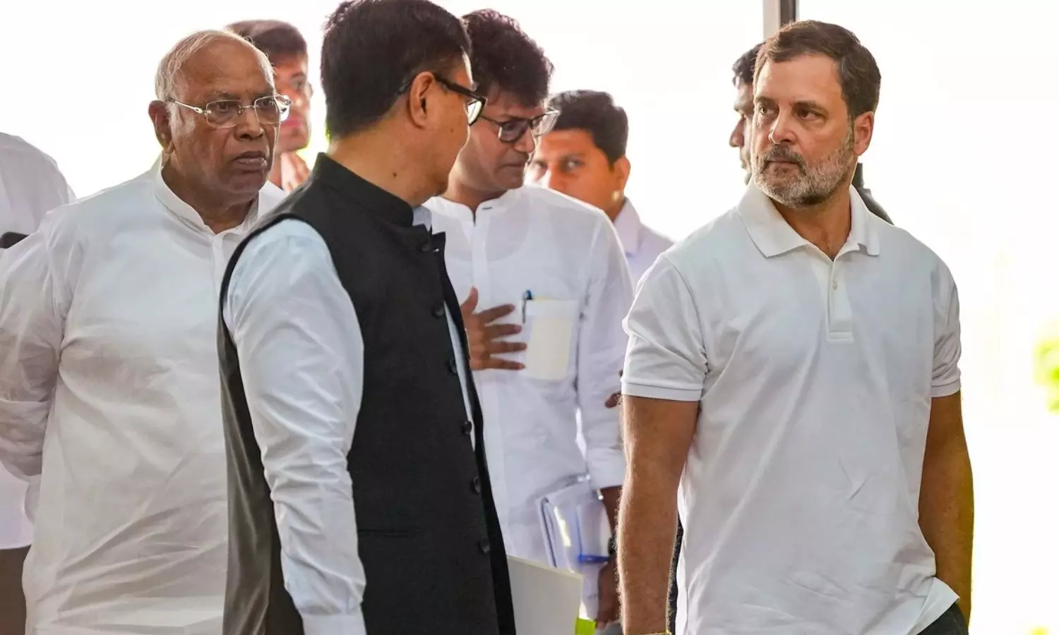 Government vs Congress
