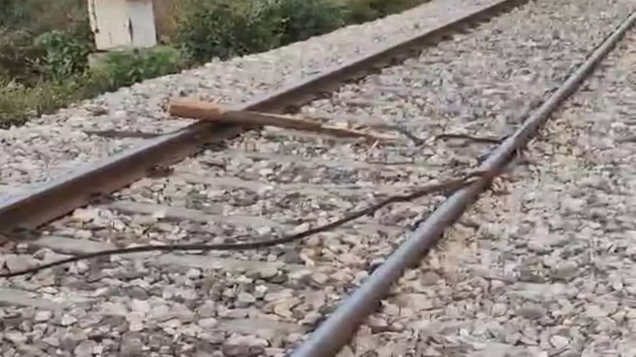 Big conspiracy devised to derail another express train including Rajdhani Express in Hardoi, track disrupted