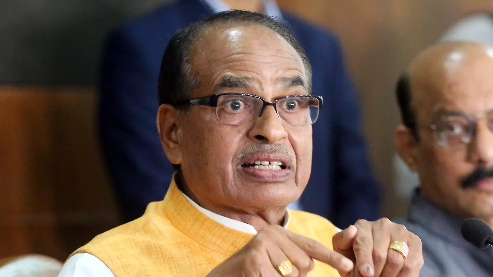 नेहरू ने पाकिस्तान को न सिर्फ सिंधु का पानी दिया बल्कि... शिवराज सिंह ने कहा किसानों से धोखा