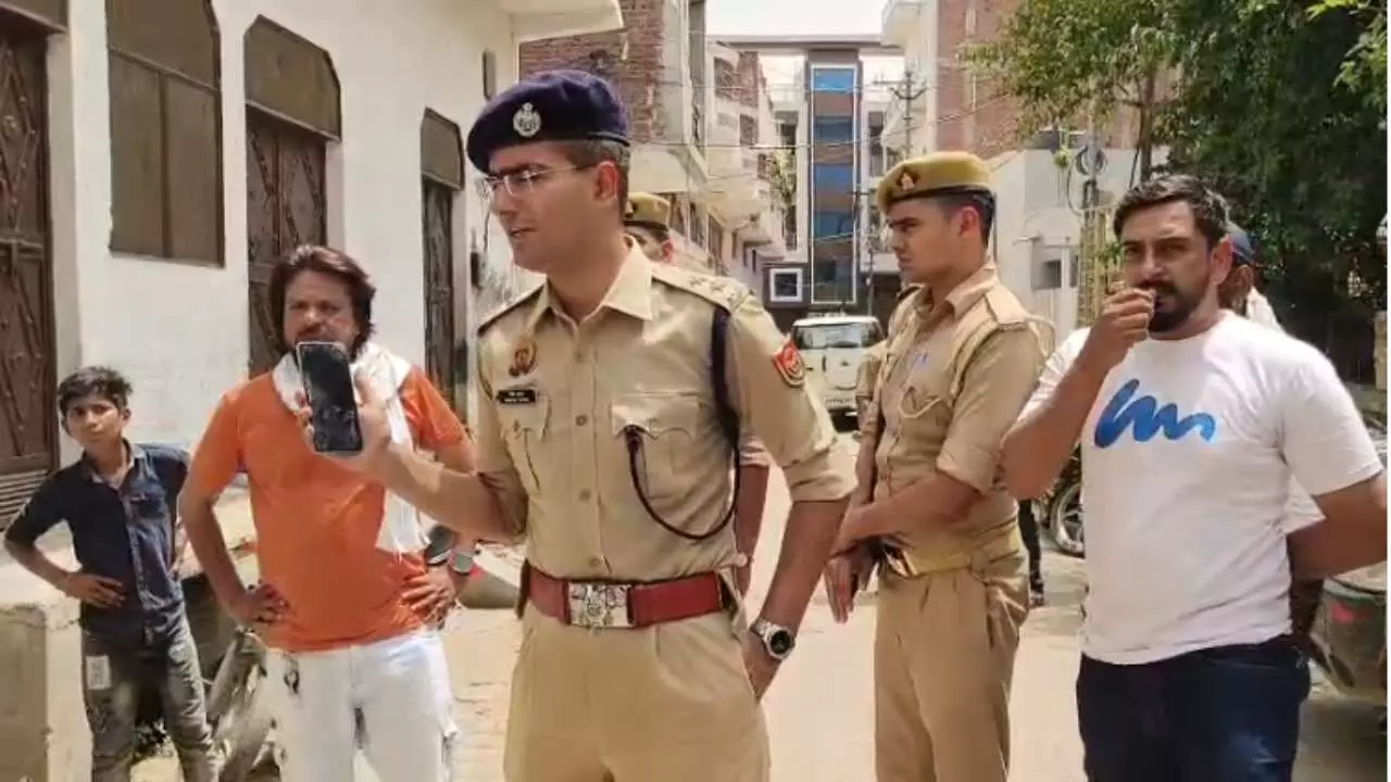 Aligarh News: खौफनाक वारदात:भतीजे ने बुआ को मारी गोली, आरोपी ने थाने पहुंचकर सरेंणड़र कर जुर्म किया कबूल