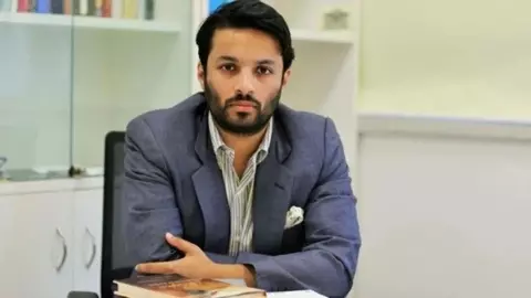 Ali Khan Mahmoodabad