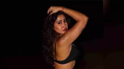 Sofia Ansari Hot Dance Video Sofia Ansari Hot Dance Video