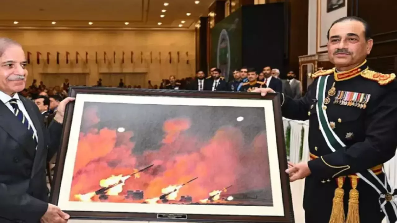 asim munir-pm shahbaaz sharif