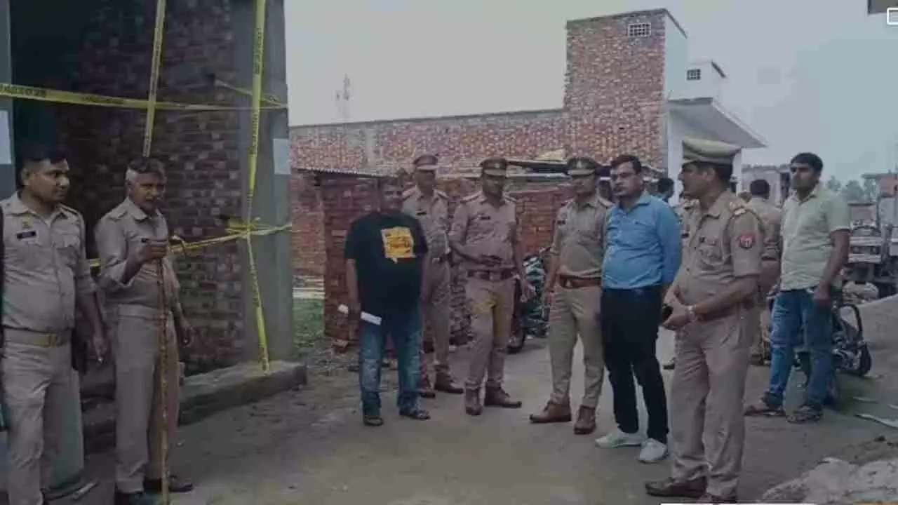 Muzaffarnagar News: बिना अनुमति बनाई जा रही थी मस्जिद प्रशासन का एक्शन लगाई सील, दो को किया गिरफ्तार