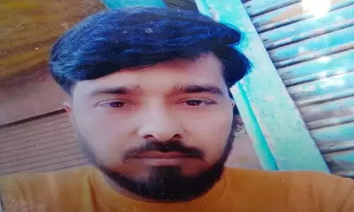 Jalaun News: बस क्लीनर का रेलवे ट्रैक पर संदिग्ध अवस्था में मिला शव
