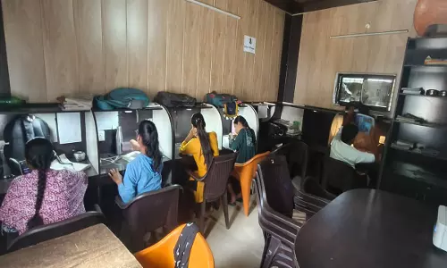 Raebareli News: 200 से अधिक ग्राम पंचायतों में डिजिटल पुस्तकालय की स्थापना