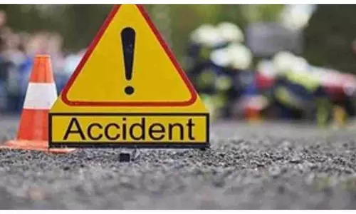 Kanpur News: सड़क हादसे में भाई बहन की मौत, चालक हुआ फरार