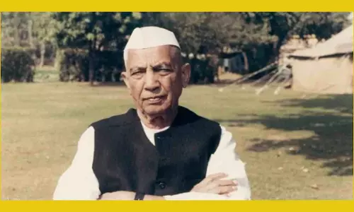 Chaudhary Charan Singh Death Anniversary