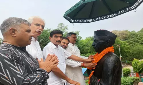 Federation President Rohit Jakhar pays tribute on Choudhary Charan Singhs death anniversary