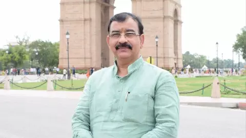 Lucknow News: लखनऊ भाजपा महानगर अध्यक्ष आनंद द्विवेदी को मिली जान से मारने की धमकी, सपा नेता बताकर मांगी 5 लाख की रंगदारी Lucknow News: लखनऊ भाजपा महानगर अध्यक्ष आनंद द्विवेदी को मिली जान से मारने की धमकी, सपा नेता बताकर मांगी 5 लाख की रंगदारी