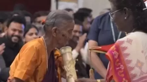 Bhimavva Doddabalappa Shilekyathara:  यह चित्र नहीं, यह एक संवेदना का घोष है। यह दृश्य नहीं, यह भारत की आत्मा का उत्थान है