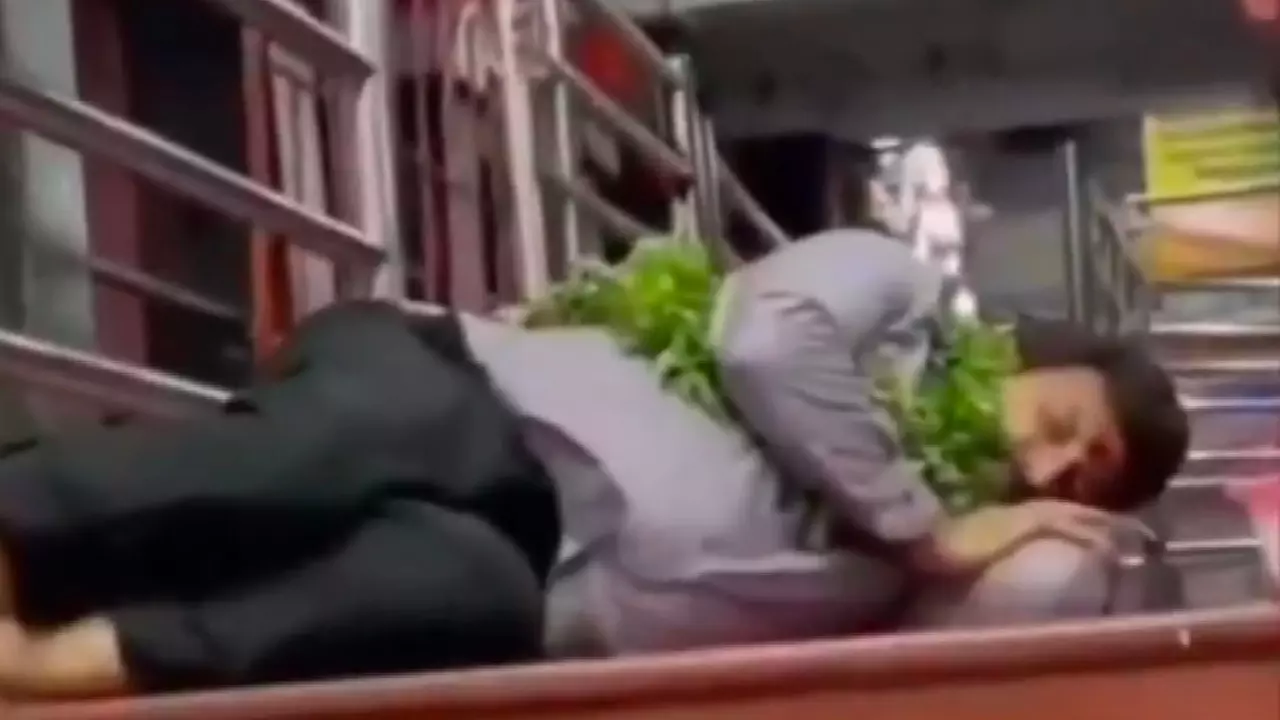 Manoj Tiwari Viral Video
