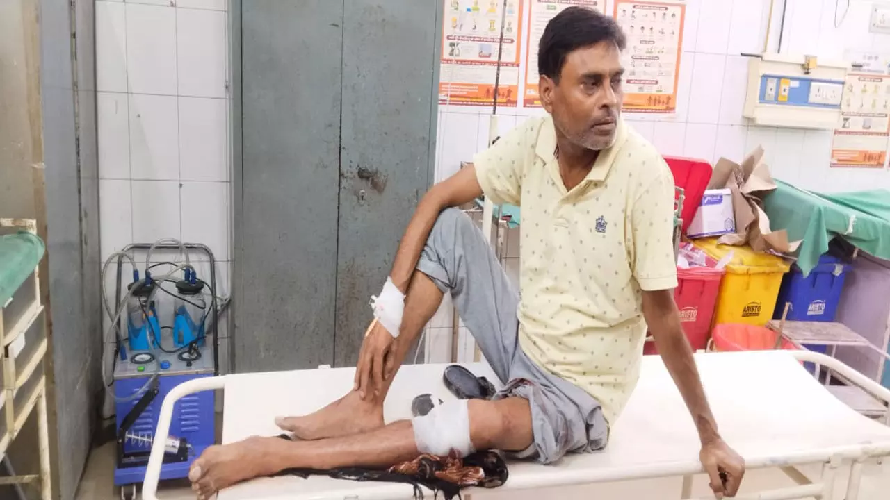 Chandauli News: ज़मीनी रंजिश में बच्चों का झगड़ा बना गोलीकांड की वजह, एक घायल, पुलिस कार्रवाई में जुटी