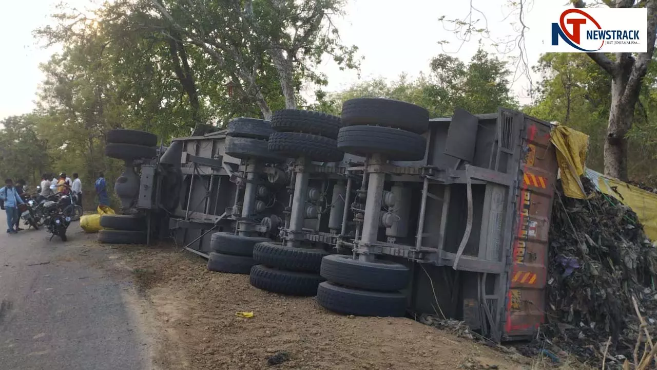 High-speed Hiva crashes, drivers flee towards forest, anger in villagers