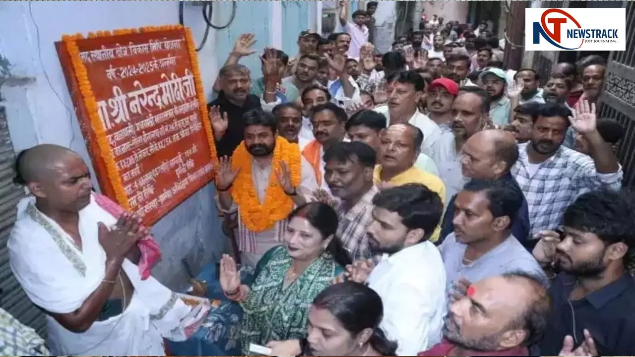 Ayush Minister lays foundation stone of resetting of chowk to be worth Rs 4.68 lakh in Kashipura area