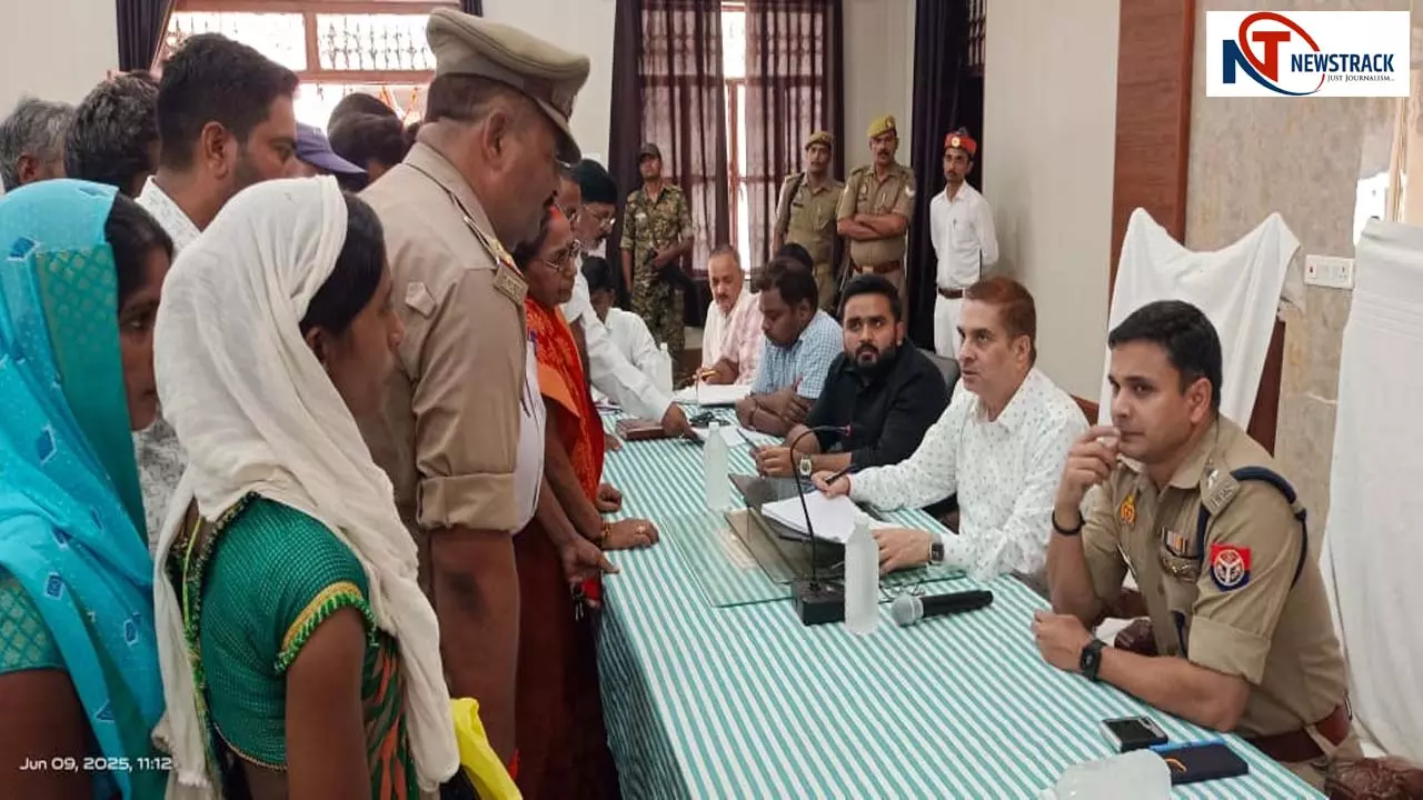 Officers of several departments found absent on settlement day warned of pay cut